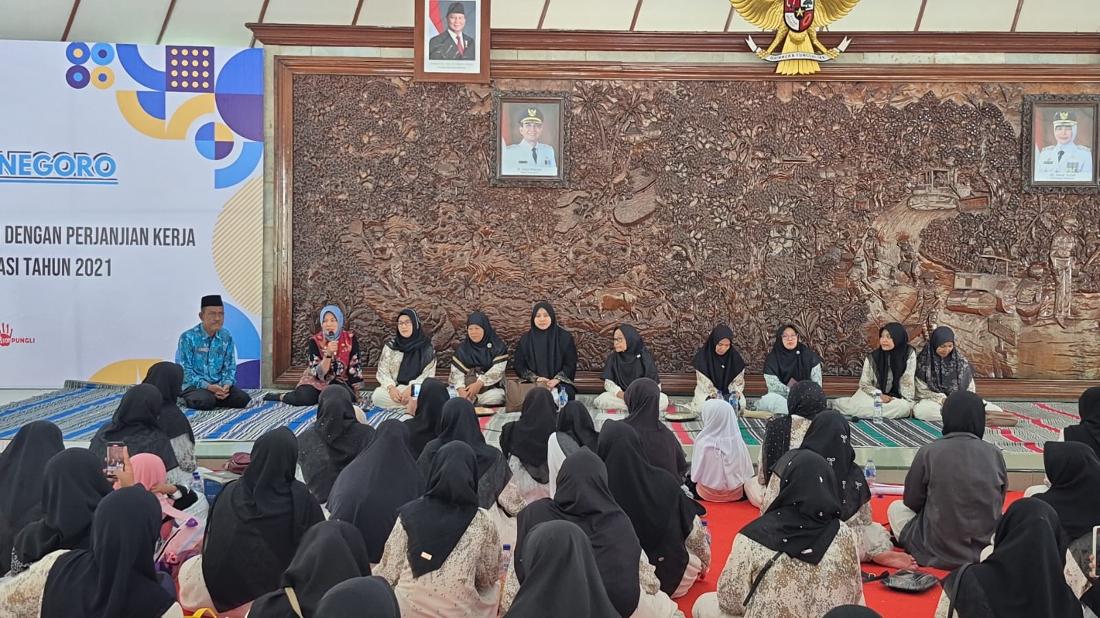 Pendopo Malowopati Dipenuhi Lantunan Al-Qur’an, 100 Hafidzah Tebarkan Ketenangan